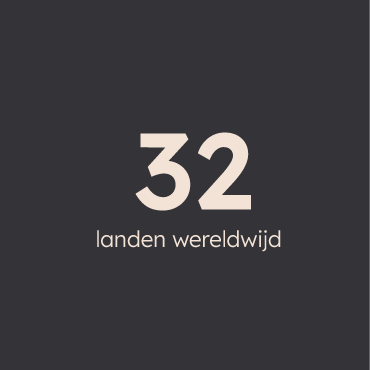 28 landen wereldwijd in witte tekst op een donkere achtergrond.