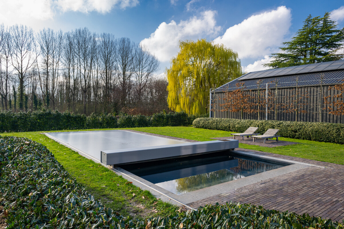 Coverseal & BANDI chez Laura Calleuw